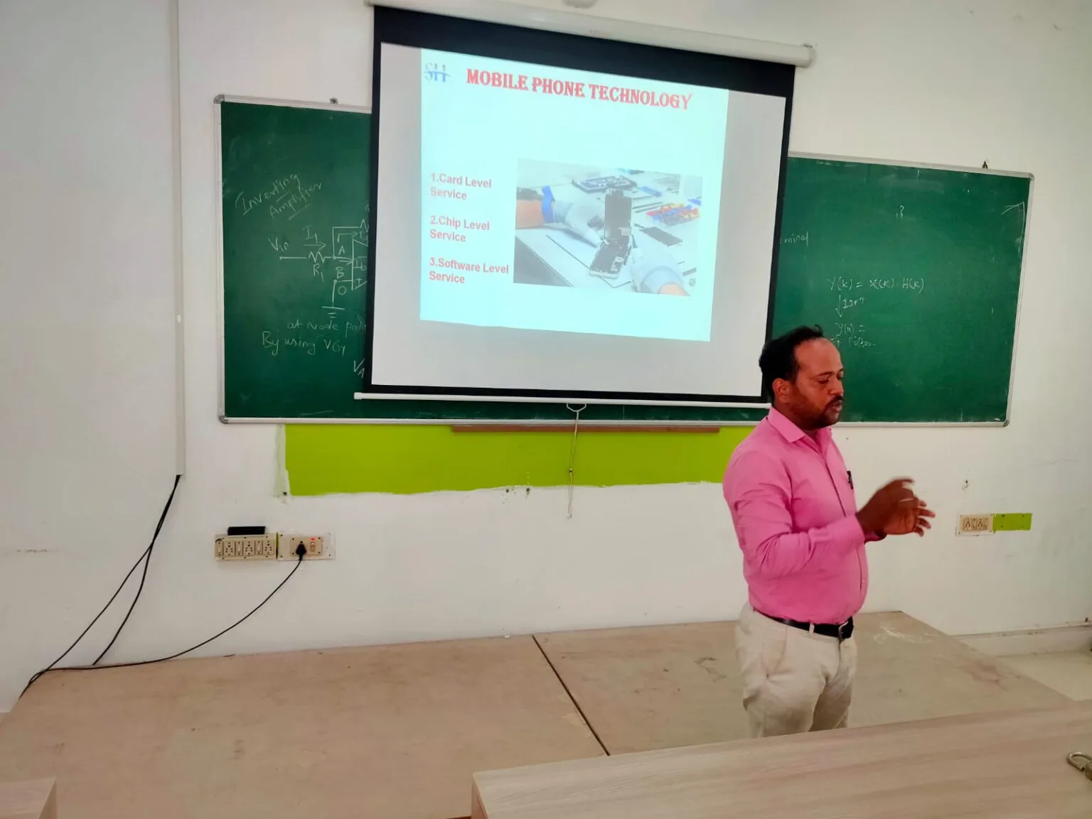 Mobile Servicing Seminar at Bharath Engineering College photo 3
